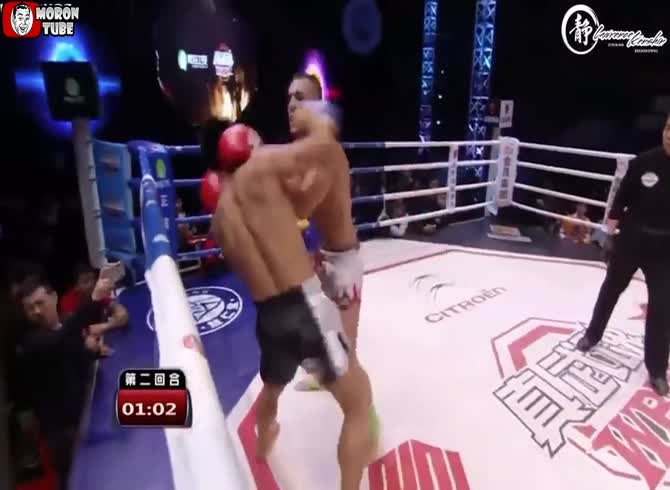 Video :This man is Muay-Thai's Mayweather!